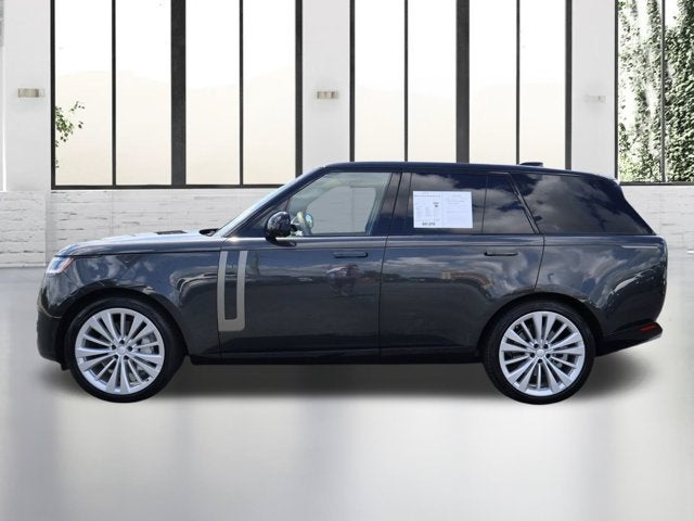 2024 Land Rover Range Rover SE