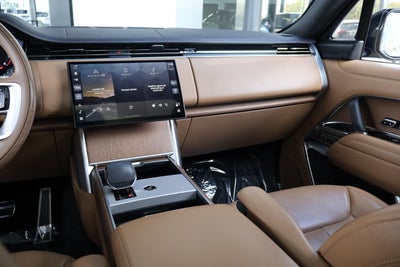 2024 Land Rover Range Rover SE