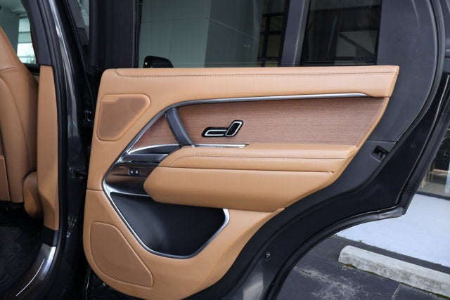 2024 Land Rover Range Rover SE