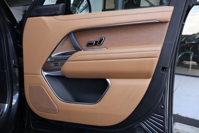 2024 Land Rover Range Rover SE