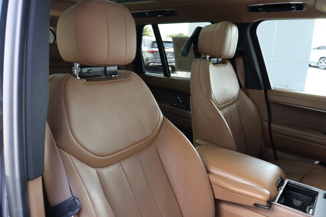 2024 Land Rover Range Rover SE