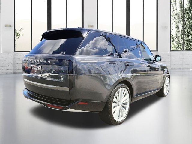 2024 Land Rover Range Rover SE