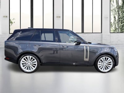 2024 Land Rover Range Rover SE