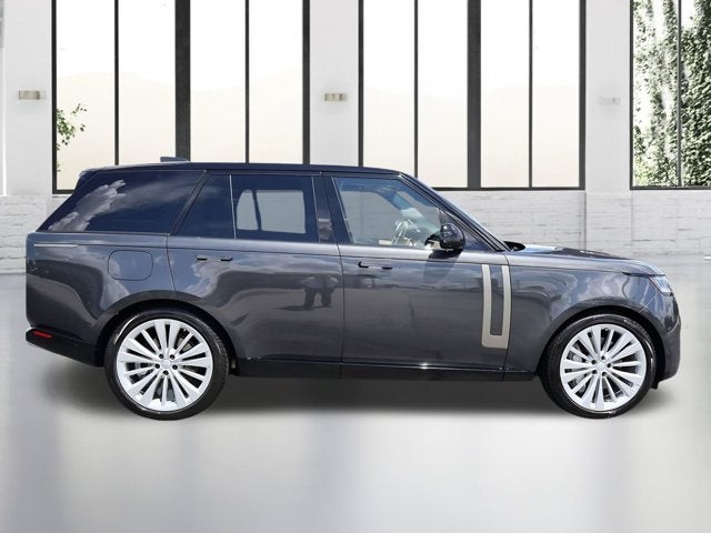 2024 Land Rover Range Rover SE
