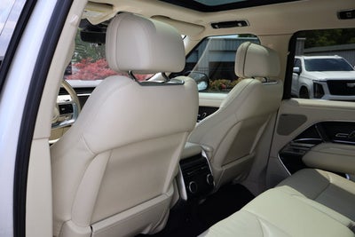 2023 Land Rover Range Rover SE