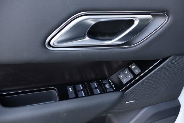 2026 Land Rover Range Rover Velar Dynamic SE