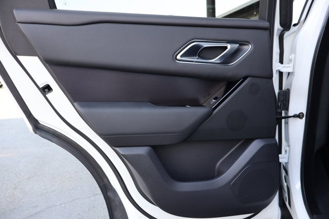 2026 Land Rover Range Rover Velar Dynamic SE