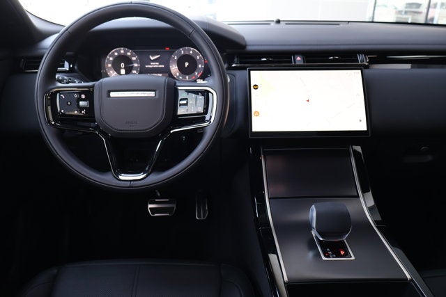 2026 Land Rover Range Rover Velar Dynamic SE