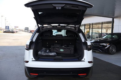 2026 Land Rover Range Rover Velar Dynamic SE