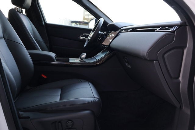 2026 Land Rover Range Rover Velar Dynamic SE