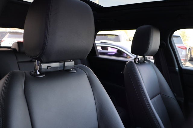 2026 Land Rover Range Rover Velar Dynamic SE