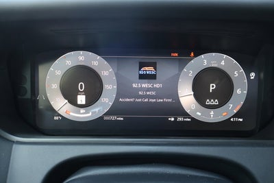 2026 Land Rover Range Rover Velar Dynamic SE