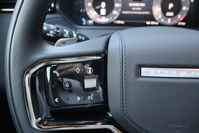 2026 Land Rover Range Rover Velar Dynamic SE