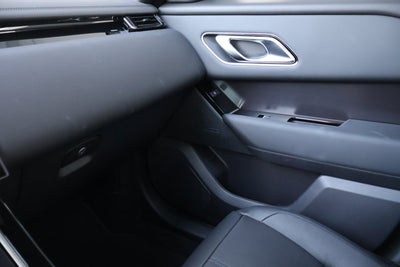 2026 Land Rover Range Rover Velar Dynamic SE