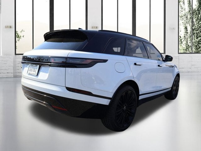 2026 Land Rover Range Rover Velar Dynamic SE