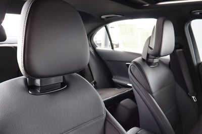 2025 Mercedes-Benz C-Class C 300W