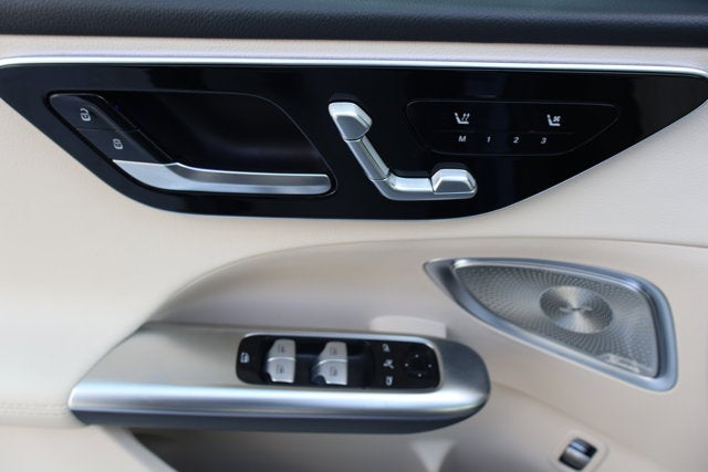 2025 Mercedes-Benz C-Class C 300W