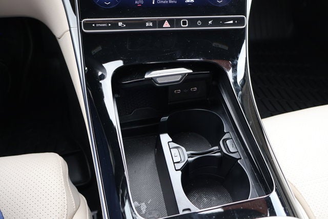 2025 Mercedes-Benz C-Class C 300W