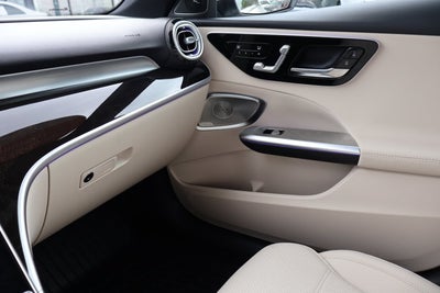 2025 Mercedes-Benz C-Class C 300W