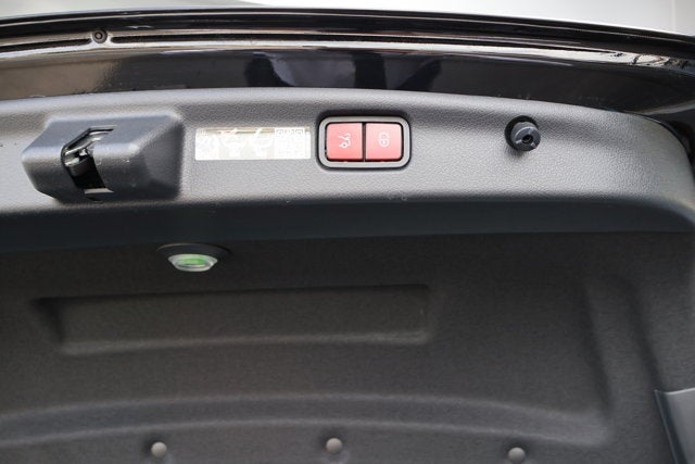 2025 Mercedes-Benz C-Class C 300W