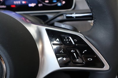 2025 Mercedes-Benz C-Class C 300W