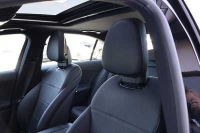 2025 Mercedes-Benz C-Class C 300W