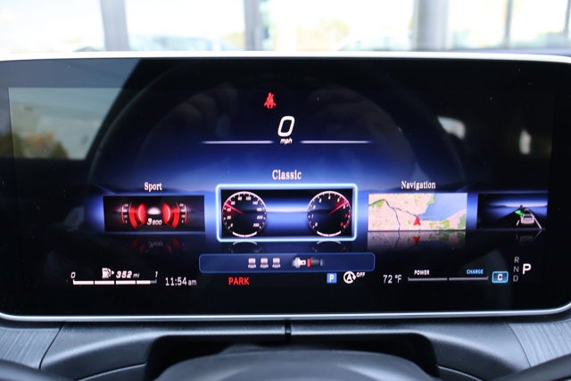 2025 Mercedes-Benz C-Class C 300W