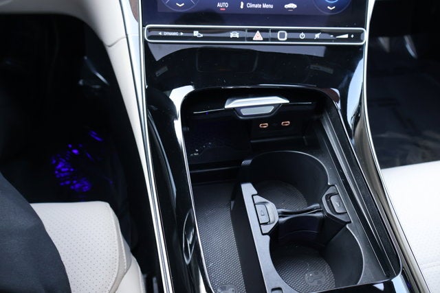 2025 Mercedes-Benz C-Class C 300W