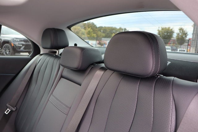 2025 Mercedes-Benz E-Class E 350W4