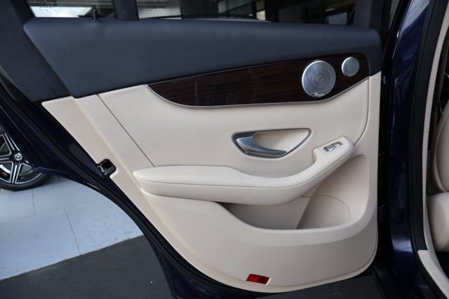 2021 Mercedes-Benz GLC GLC 300