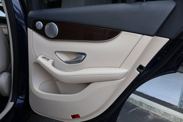2021 Mercedes-Benz GLC GLC 300