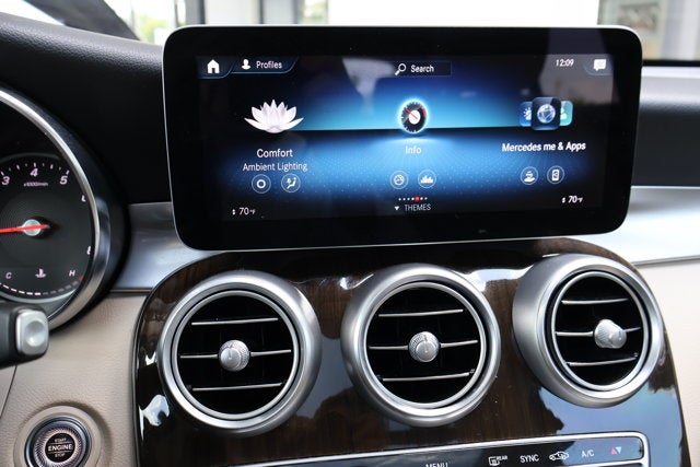 2021 Mercedes-Benz GLC GLC 300