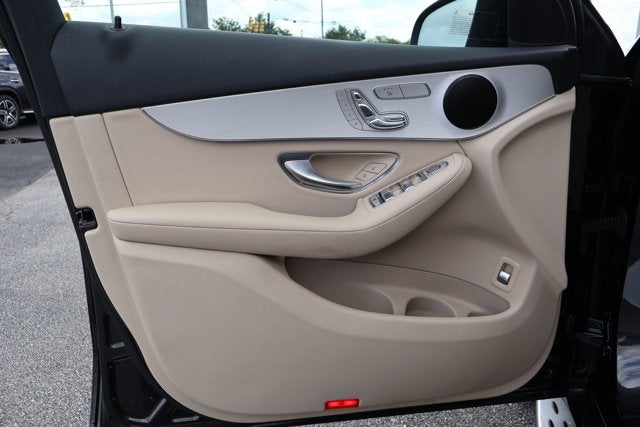 2021 Mercedes-Benz GLC GLC 300W