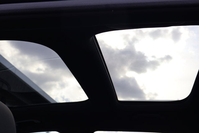 2025 Mercedes-Benz GLB GLB 250W