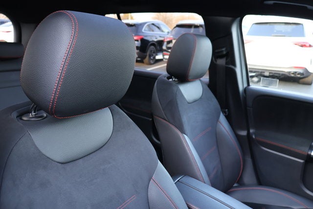 2024 Mercedes-Benz GLB GLB 250W