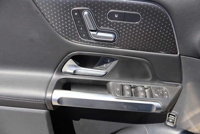 2025 Mercedes-Benz GLB GLB 250W