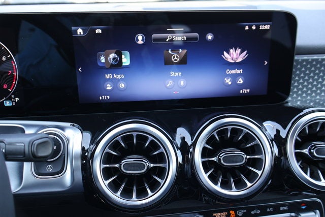 2025 Mercedes-Benz GLB GLB 250W