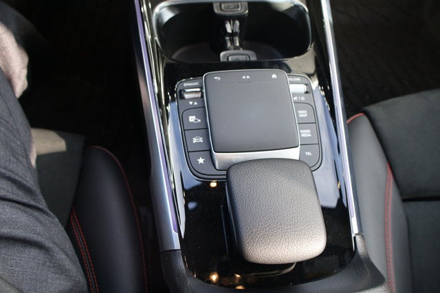 2021 Mercedes-Benz GLB GLB 250W4