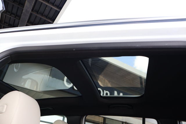 2023 Mercedes-Benz GLB GLB 250W4