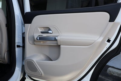 2023 Mercedes-Benz GLB GLB 250W4