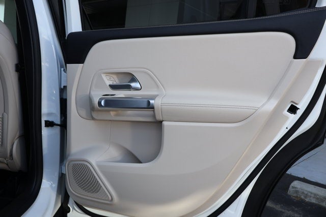 2023 Mercedes-Benz GLB GLB 250W4