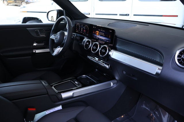 2026 Mercedes-Benz GLB GLB 250W4