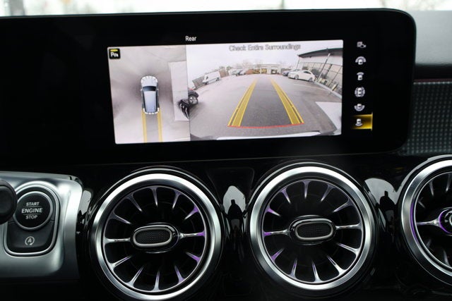 2023 Mercedes-Benz GLB GLB 250W4