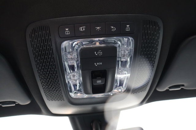 2023 Mercedes-Benz GLB GLB 250W4