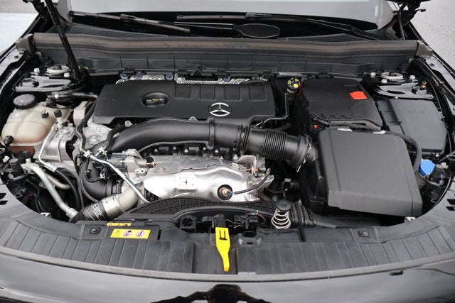 2023 Mercedes-Benz GLB GLB 250W4