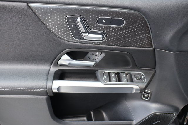 2024 Mercedes-Benz GLB GLB 250W4