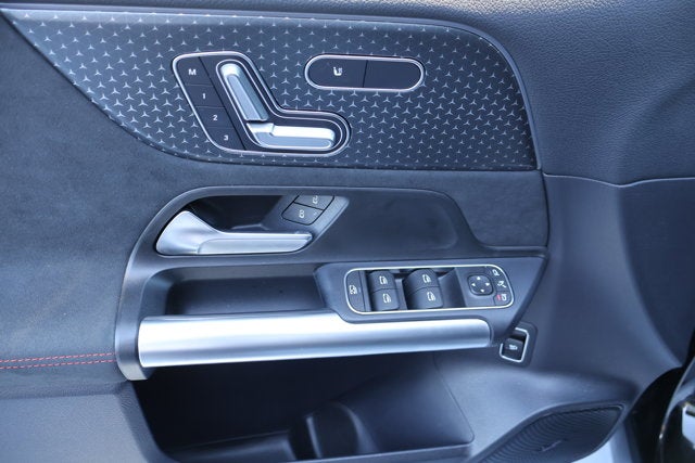 2026 Mercedes-Benz GLA GLA 250W4