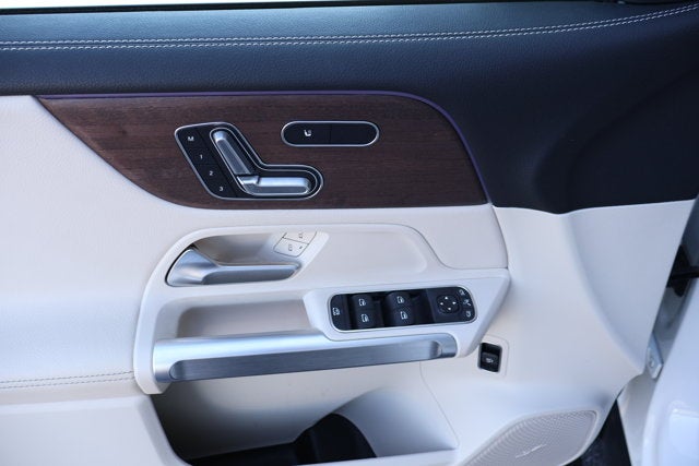 2023 Mercedes-Benz EQB EQB 300W4