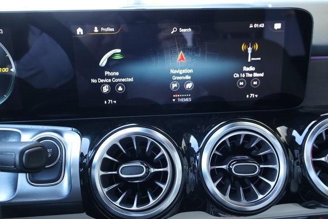 2023 Mercedes-Benz EQB EQB 300W4