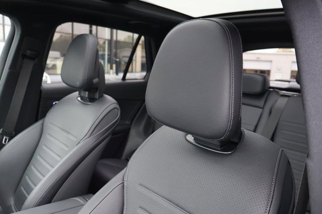 2025 Mercedes-Benz GLC GLC 300W